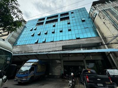 ขาย - ขายอาคาร 7 ชั้น และอาคารพาณิชย์ 4 ชั้นครึ่ง 2 คูหา ติดตลาดมหานาค ถนนหลานหลวง, กรุงเทพ