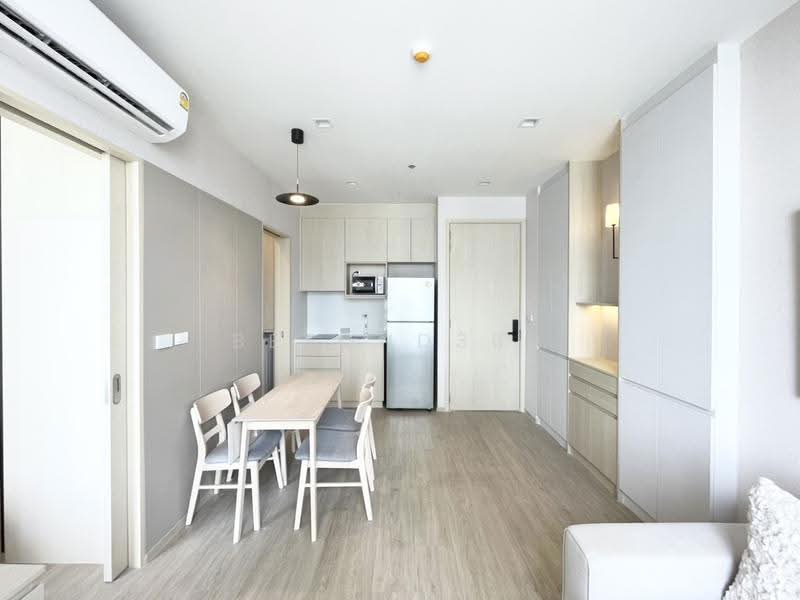 Noble State 39, Bangkok, 35 Soi Sukhumvit 39, Khlong Tan Nua, Watthana, Bangkok, 1 Bedroom, 41 sqm, Condo For Rent, by Beyond360, 11601625 - DDproperty.com