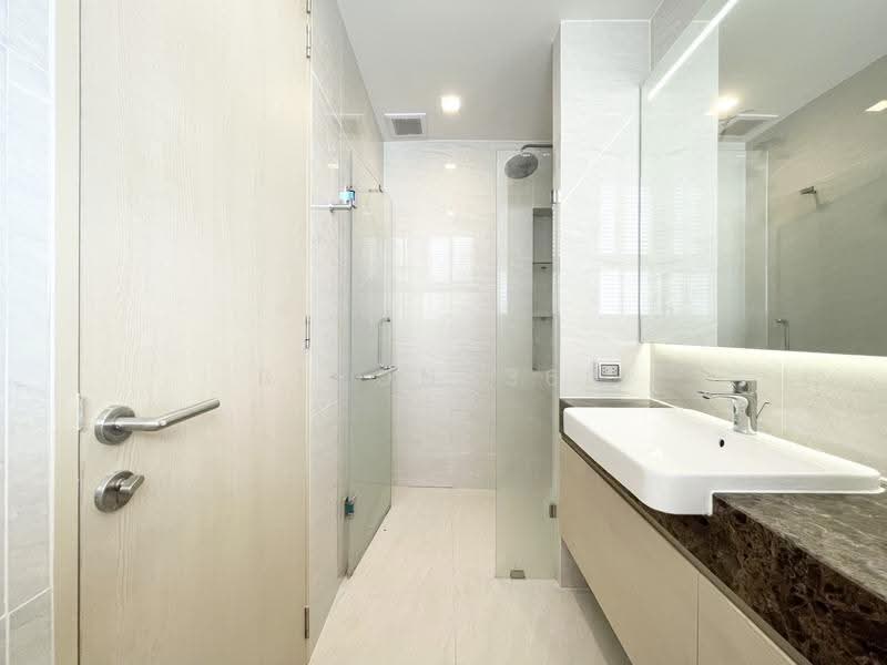 Noble State 39, Bangkok, 35 Soi Sukhumvit 39, Khlong Tan Nua, Watthana, Bangkok, 1 Bedroom, 41 sqm, Condo For Rent, by Beyond360, 11601625 - DDproperty.com