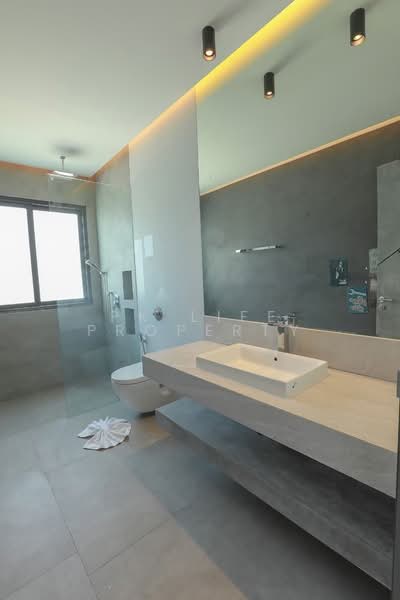8R0234 This pool villa 3bedroom 3bathroom 130,000/month at Chalong have fully furnished, Phuket, Chalong, Muang Phuket, Phuket, 3 Bedrooms, 300 sqm, Villa For Rent, by PK LIFE Property, 11601629 - DDproperty.com