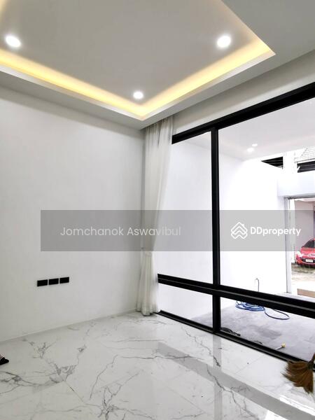 ขาย - Townhouse Sukhumvit 15, กรุงเทพ