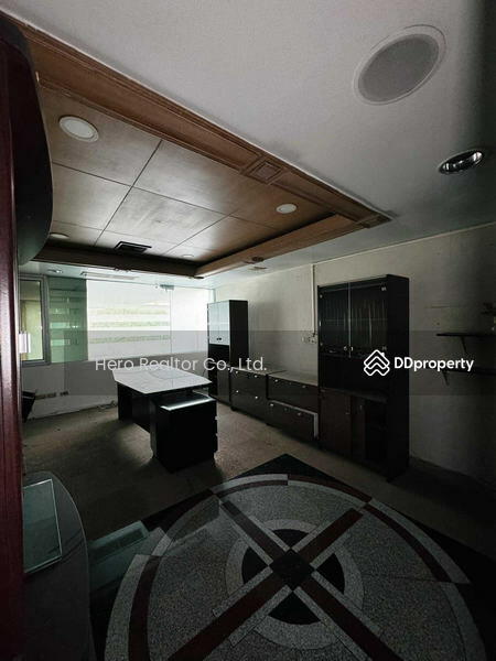 For Rent - Bangkok Showroom Ram Inthra BRE22860, Bangkok