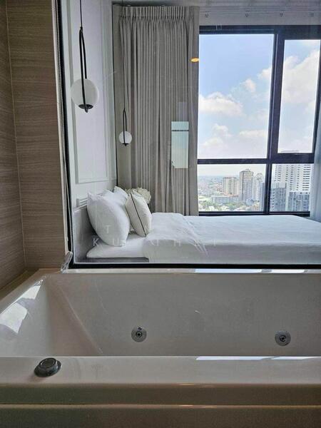 Park Origin Thonglor, Bangkok, Soi Thonglor 10, Sukhumvit Road, Khlong Tan Nua, Watthana, Bangkok, 1 Bedroom, 34 sqm, Condo For Rent, by RE PROPERTY CO.,LTD., 11602957 - DDproperty.com