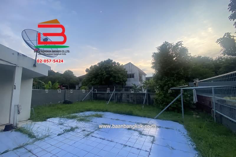 บ้านเดี่ยว หมู่บ้าน ชื่นกมลนิเวศน์ 4 (ซอยรามอินทรา 60) เนื้อที่ 70 ตรว. ใกล้รพ.สินแพทย์ เขตบางกะปิ, Bangkok, Khlong Chan, Bang Kapi, Bangkok, 3 Bedrooms, 280 sqm, Single Detached House For Sale, by ชนะชาติ นนท์ตา, 11603682 - DDproperty.com