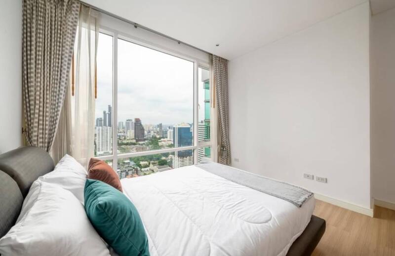 Fullerton Sukhumvit, Bangkok, Sukhumvit Road, Khlong Tan Nua, Watthana, Bangkok, 2 Bedrooms, 96 sqm, Condo For Rent, by Manop Limkayan, 11603882 - DDproperty.com