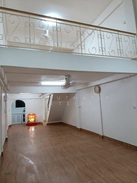 ให้เช่าทาวน์โฮม แยกสาธุประดิษฐ์ ถนนจันทน์, Bangkok, Thung Wat Don, Sathon, Bangkok, 3 Bedrooms, 250 sqm, Townhouse For Rent, by Ketjuthatip Ketsiri, 11605890 - DDproperty.com