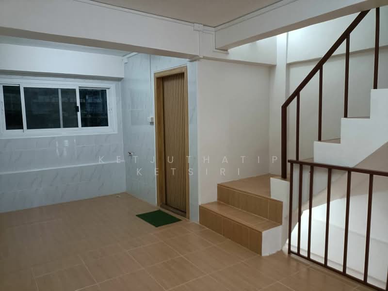 ให้เช่าทาวน์โฮม แยกสาธุประดิษฐ์ ถนนจันทน์, Bangkok, Thung Wat Don, Sathon, Bangkok, 3 Bedrooms, 250 sqm, Townhouse For Rent, by Ketjuthatip Ketsiri, 11605890 - DDproperty.com