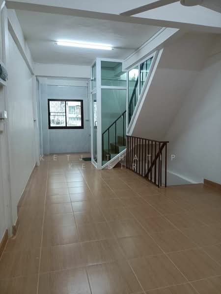 ให้เช่าทาวน์โฮม แยกสาธุประดิษฐ์ ถนนจันทน์, Bangkok, Thung Wat Don, Sathon, Bangkok, 3 Bedrooms, 250 sqm, Townhouse For Rent, by Ketjuthatip Ketsiri, 11605890 - DDproperty.com
