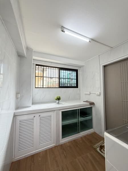 ให้เช่าทาวน์โฮม แยกสาธุประดิษฐ์ ถนนจันทน์, bangkok, Thung Wat Don, Sathon, Bangkok, 3 Bedrooms, 250 sqm, Townhouse For Rent, by Ketjuthatip Ketsiri, 11605890 - DDproperty.com
