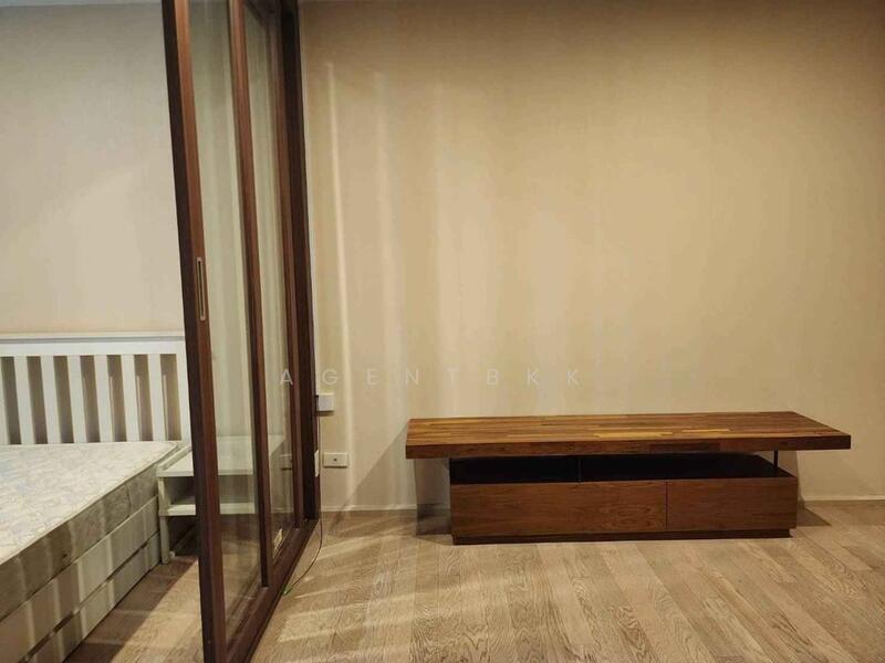 Noble Solo, Bangkok, 988 Thong Lo, Khlong Tan Nua, Watthana, Bangkok, Studio, 40 sqm, Condo For Rent, by Agentbkk, 11606517 - DDproperty.com