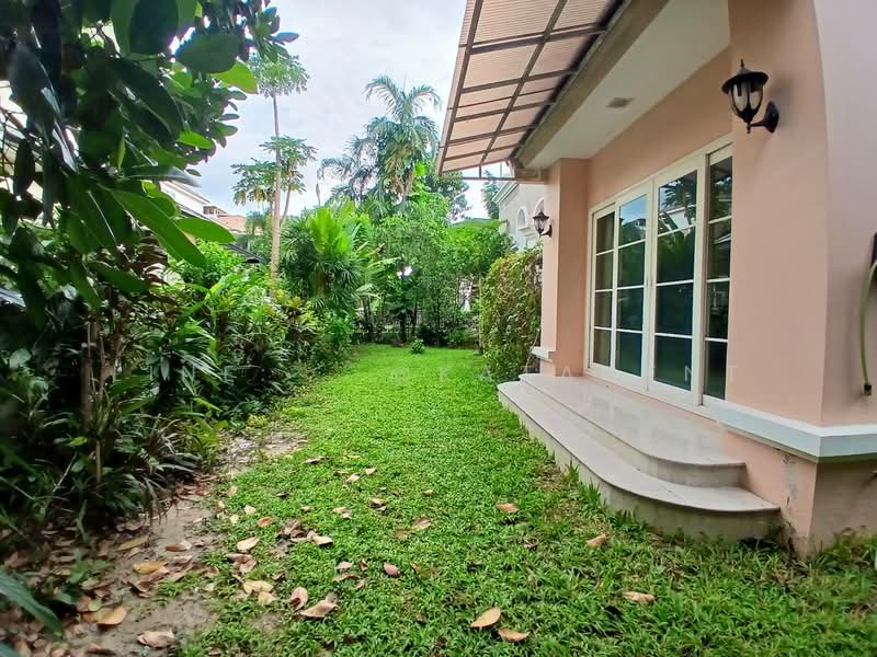 Nantawan Suanluang Rama 9, Bangkok, Chaloem Phra Kiat Rama 9, Soi 62, Dok Mai, Prawet, Bangkok, 4 Bedrooms, 300 sqm, Single Detached House For Rent, by Line: @katagent, 11607096 - DDproperty.com