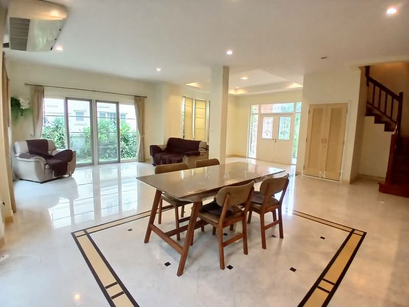 Nantawan Suanluang Rama 9, Bangkok, Chaloem Phra Kiat Rama 9, Soi 62, Dok Mai, Prawet, Bangkok, 4 Bedrooms, 300 sqm, Single Detached House For Rent, by Line: @katagent, 11607096 - DDproperty.com