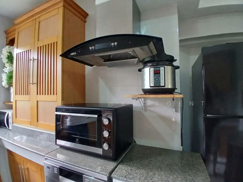 Nantawan Suanluang Rama 9, Bangkok, Chaloem Phra Kiat Rama 9, Soi 62, Dok Mai, Prawet, Bangkok, 4 Bedrooms, 300 sqm, Single Detached House For Rent, by Line: @katagent, 11607096 - DDproperty.com