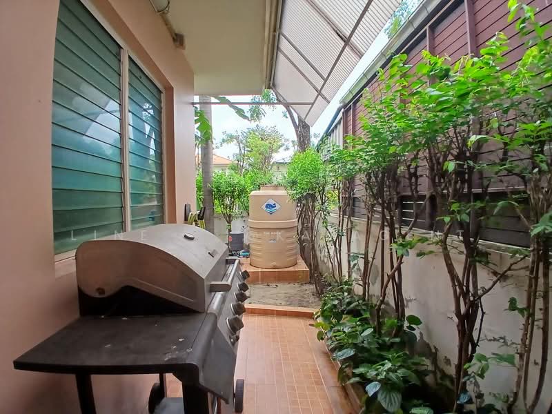 Nantawan Suanluang Rama 9, Bangkok, Chaloem Phra Kiat Rama 9, Soi 62, Dok Mai, Prawet, Bangkok, 4 Bedrooms, 300 sqm, Single Detached House For Rent, by Line: @katagent, 11607096 - DDproperty.com