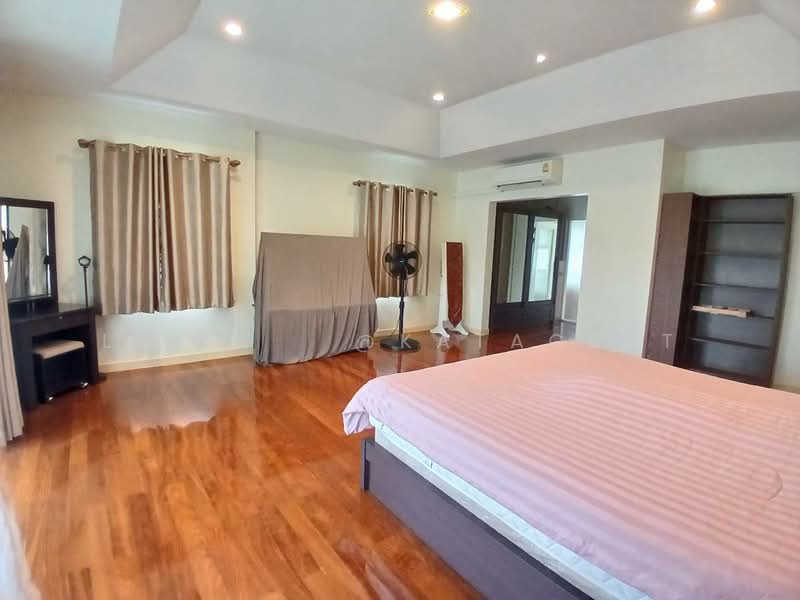 Nantawan Suanluang Rama 9, Bangkok, Chaloem Phra Kiat Rama 9, Soi 62, Dok Mai, Prawet, Bangkok, 4 Bedrooms, 300 sqm, Single Detached House For Rent, by Line: @katagent, 11607096 - DDproperty.com