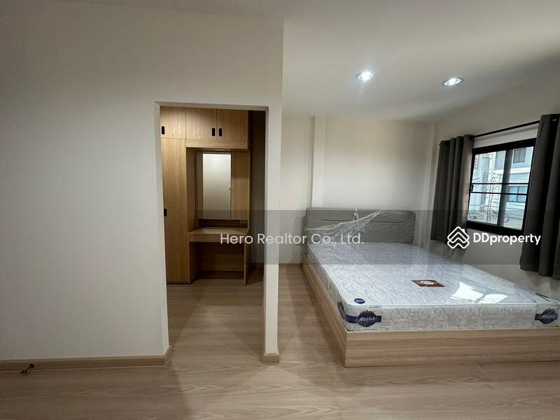 ขาย - Bangkok Town House Sukhumvit BTS Bang Chak BRE22967, กรุงเทพ