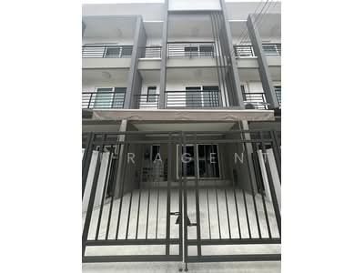 ขาย - Baan Klang Muang Suanluang : บ้านกลางเมือง สวนหลวง, กรุงเทพ