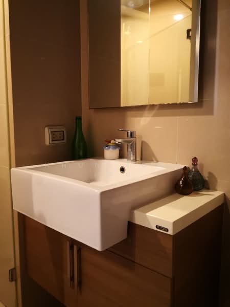 HIVE Sukhumvit 65, Bangkok, 9 Soi Sukhumvit 65, Sukhumvit Road, Phra Kanong Nua, Watthana, Bangkok, 1 Bedroom, 40 sqm, Condo For Rent, by Khun Toey เตย, 11608232 - DDproperty.com