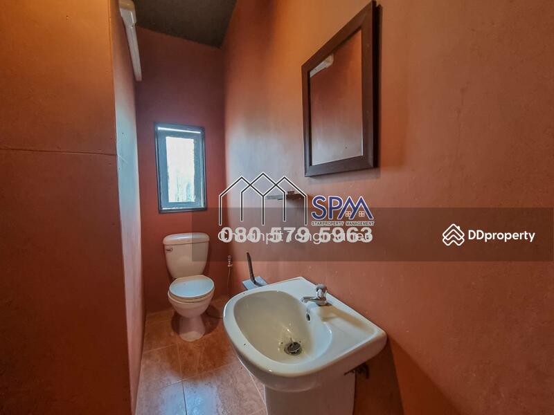For Sale - FOR SALE Traditional Thai Bungalow, 200 meter from Haad Choasamran, price 2.5 Million Baht, Phetchaburi
