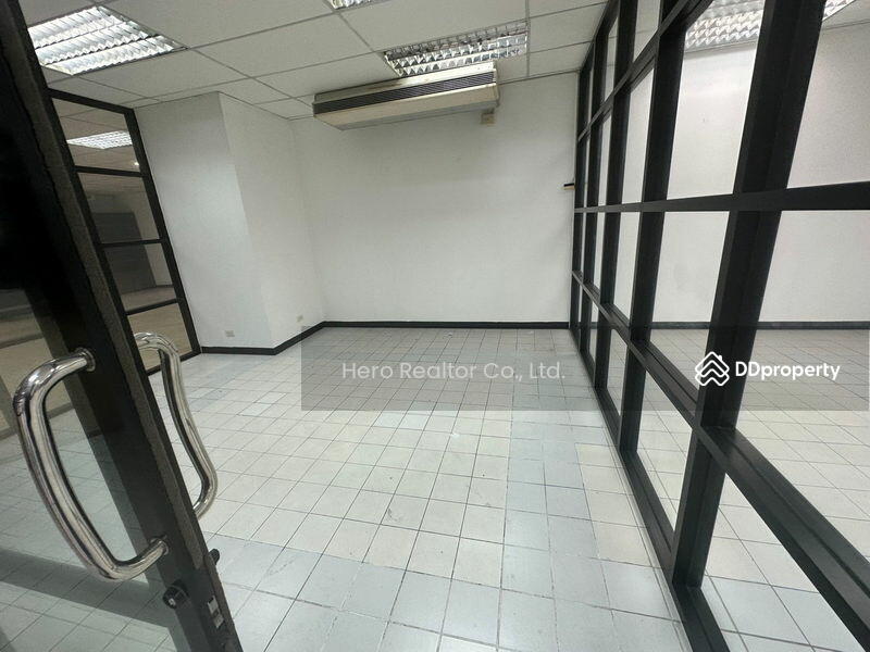 ให้เช่า - For Rent Bangkok Office Rama 9 MRT Phra Ram 9 Huai Khwang BRE20789, กรุงเทพ