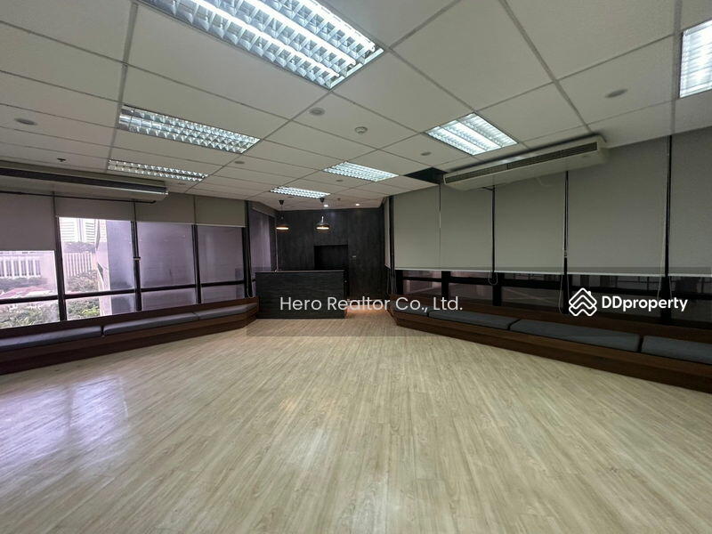 ให้เช่า - For Rent Bangkok Office Rama 9 MRT Phra Ram 9 Huai Khwang BRE20789, กรุงเทพ