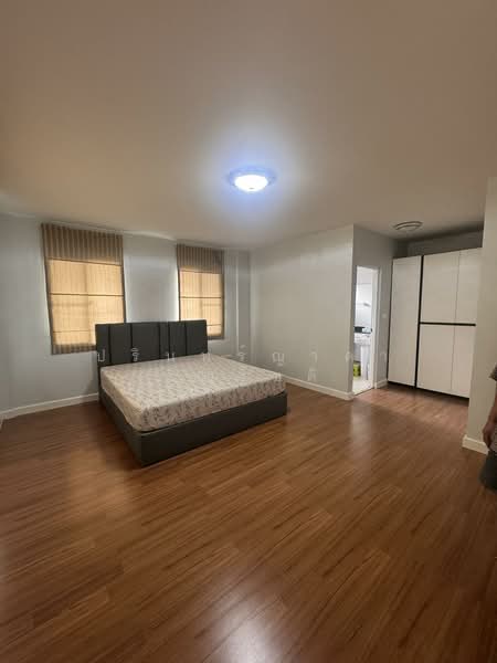 Mantana Pinklao-Rama 5, Nonthaburi, Nakhon In Road, Bang Khun Kong, Bang Kruai, Nonthaburi, 3 Bedrooms, 251 sqm, Single Detached House For Rent, by ปรินทร์ญาดา ชิณโชติ, 11609070 - DDproperty.com