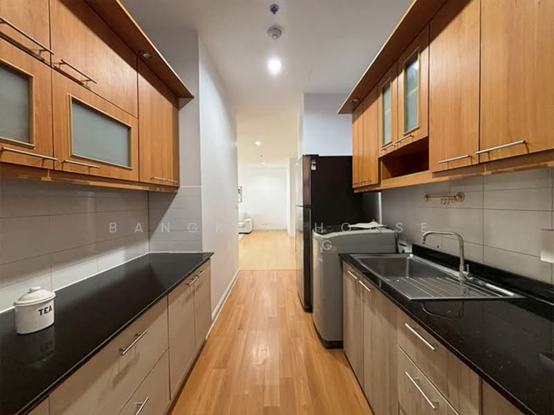 Citi Smart Sukhumvit 18, Bangkok, 366 Soi Sukhumvit 18, Sukhumvit Road, Khlong Toei, Bangkok, 3 Bedrooms, 180 sqm, Condo For Rent, by Bangkok House Living, 11609493 - DDproperty.com