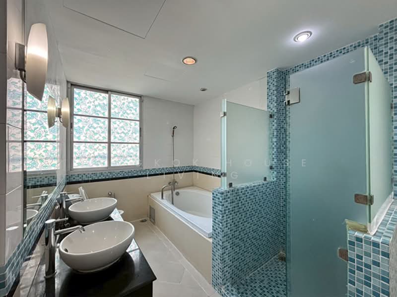 Citi Smart Sukhumvit 18, Bangkok, 366 Soi Sukhumvit 18, Sukhumvit Road, Khlong Toei, Bangkok, 3 Bedrooms, 180 sqm, Condo For Rent, by Bangkok House Living, 11609493 - DDproperty.com