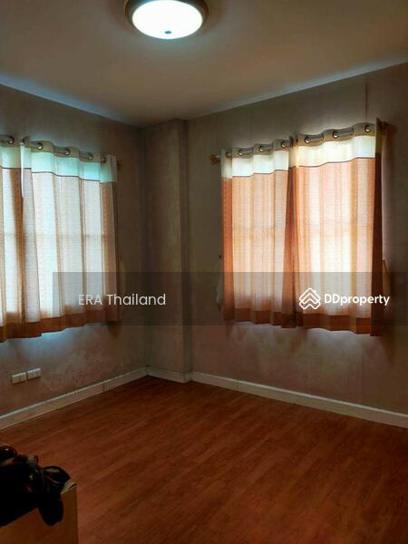 For Sale - Parichart Suwinthawong, Bangkok