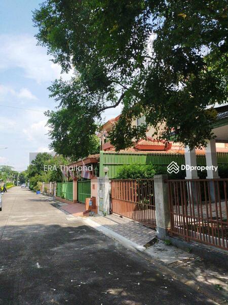 For Sale - Parichart Suwinthawong, Bangkok