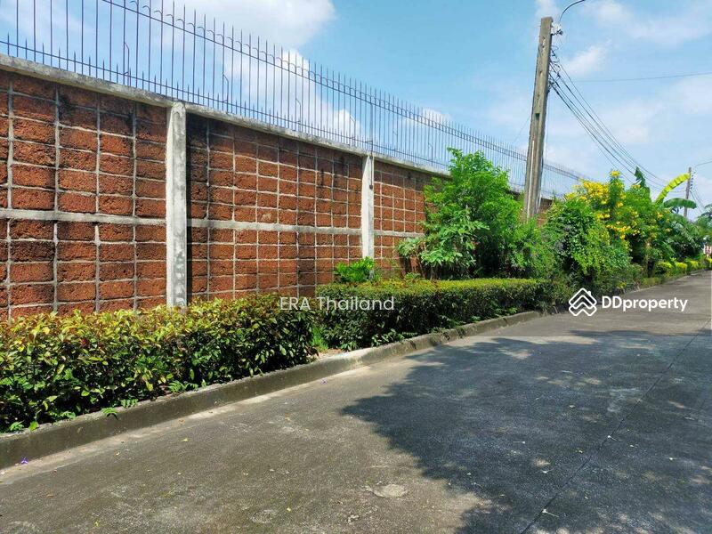For Sale - Parichart Suwinthawong, Bangkok