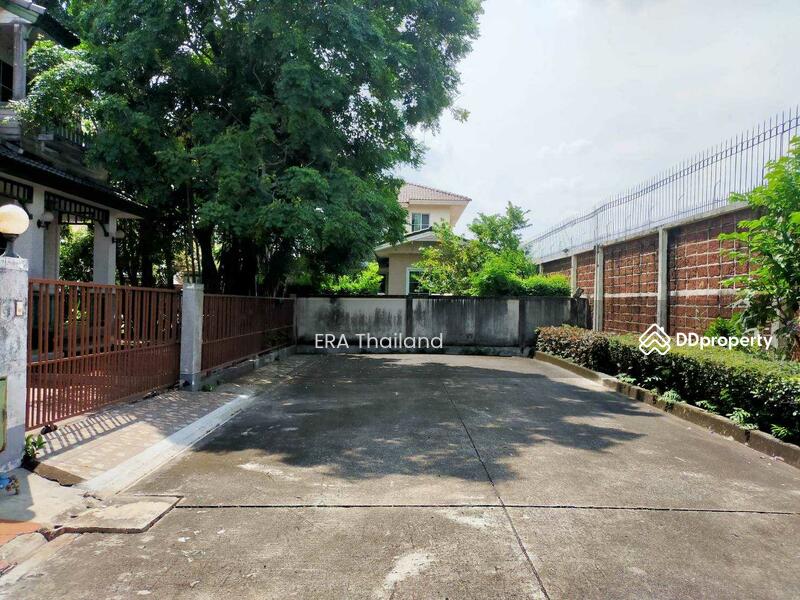 For Sale - Parichart Suwinthawong, Bangkok