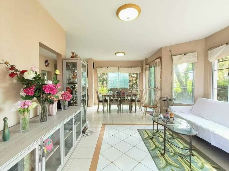 Parichart Suwinthawong, Bangkok, Khum Klao Road, Saen Sab, Min Buri, Bangkok, 3 Bedrooms, 153 sqm, Single Detached House For Sale, by ERA Thailand, 11609635 - DDproperty.com