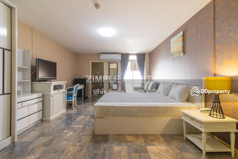Monthly Deluxe Room - Fully Furnished