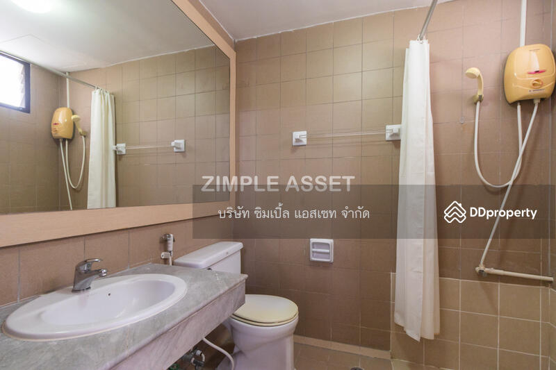 Monthly Deluxe Room - Fully Furnished