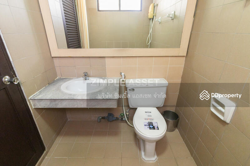 Monthly Deluxe Room - Fully Furnished