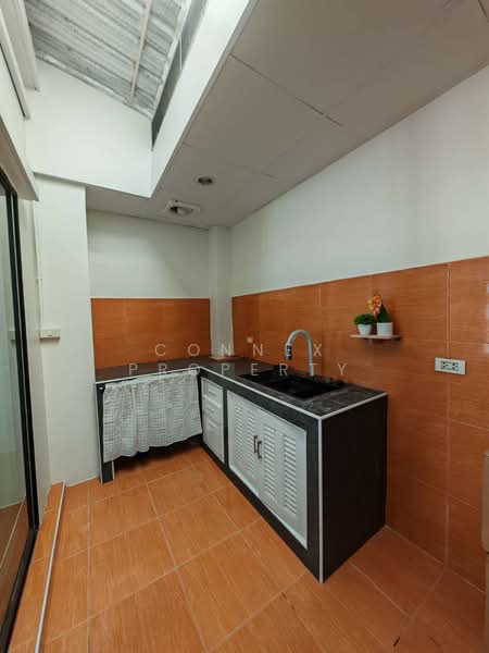 Pruksalite Lox Sukhumvit-Theparak, Samut Prakan, Soi Sri Bunruang 1, Bang Muang Mai, Muang Samut Prakarn, Samut Prakan, 3 Bedrooms, 100 sqm, Townhouse For Sale, by Connex Property, 11610017 - DDproperty.com