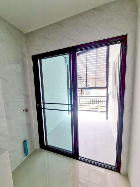 Gusto Rama 2, Bangkok, Thian Talay Road, Tha Kham, Bang Khun Thian, Bangkok, 3 Bedrooms, 120 sqm, Townhouse For Sale, by Connex Property, 11610026 - DDproperty.com