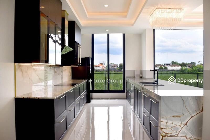 ขาย - 3.5-Storey Single House, Don Mueang, Bangkok, กรุงเทพ