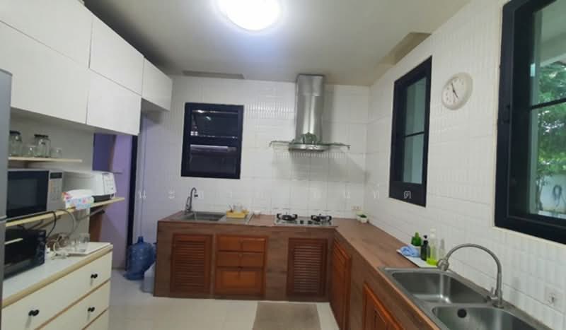 บ้านเดี่ยว หลังมุม ซอยรามอินทรา 65 แยก 2-6 เนื้อที่ 176 ตรว. ใกล้เพลินนารี่มอลล์, ตลาดถนอมมิตร, Bangkok, Tha Rang, Bang Khen, Bangkok, 6 Bedrooms, 704 sqm, Single Detached House For Sale, by ชนะชาติ นนท์ตา, 11611546 - DDproperty.com