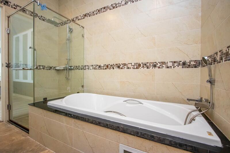 My Hip Condo 2, Chiang Mai, Nong Pa Krang, Muang Chiang Mai, Chiang Mai, 2 Bedrooms, 84 sqm, Condo For Sale, by คุณ รุ่งทิพย์, 11611855 - DDproperty.com