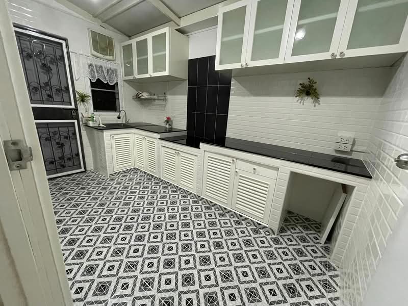 Pruksa126 Thepharak-kingkaew, Samut Prakan, Soi Khlong Arsia Khlong Kanya, Bangphli Yai, Bang Plee, Samut Prakan, 3 Bedrooms, 95 sqm, Townhouse For Sale, by NRagent, 11612567 - DDproperty.com