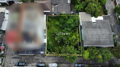 ขาย - For Sale Bangkok Land Sukhumvit BTS Ekkamai Watthana BRE23015, กรุงเทพ
