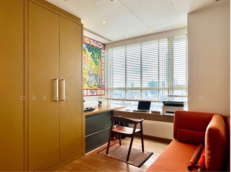 The Light House Sathorn–Chareonnakorn, Bangkok, Chareonnakorn Road, Khlong Ton Sai, Khlong San, Bangkok, 2 Bedrooms, 66 sqm, Condo For Sale, by Oraon Suwanmongko, 11613756 - DDproperty.com