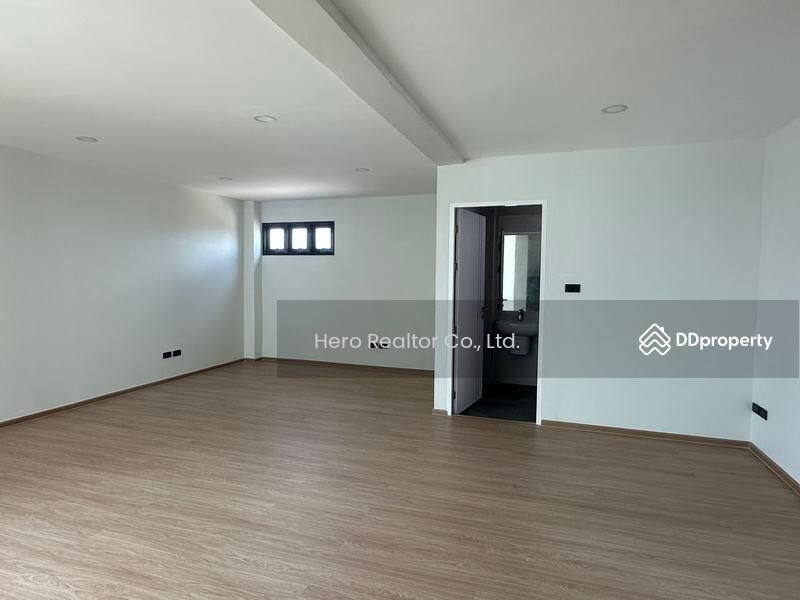 ขาย - Pathum Thani Warehouse Lam Luk Ka BRE22951, ปทุมธานี