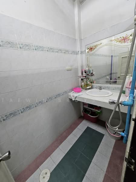บางกรวย-ไทรน้อย ซอย6, Nonthaburi, บางกรวย-ไทรน้อย, Bang Kruai, Nonthaburi, 2 Bedrooms, 136 sqm, Townhouse For Rent, by Taewin Sroysuwan, 11614410 - DDproperty.com