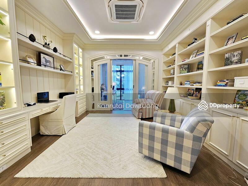 For Sale - VIVE New Krungthepkreetha, Bangkok