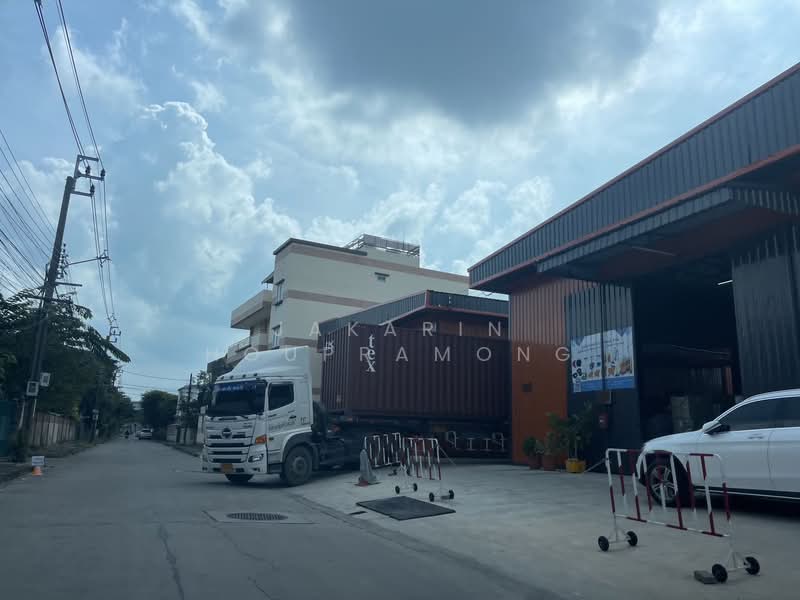ให้เช่าโกดัง ลาดพร้าว วังทองหลาง กรุงเทพ พื้นที่ 305 ตรม #ใกล้รถไฟฟ้าสายสีเหลือง, Bangkok, Khlong Chaokhun Sing, Wang Thonglang, Bangkok, , 308 sqm, Warehouse/Factory For Rent, by Jakarin Houpramong, 11617154 - DDproperty.com