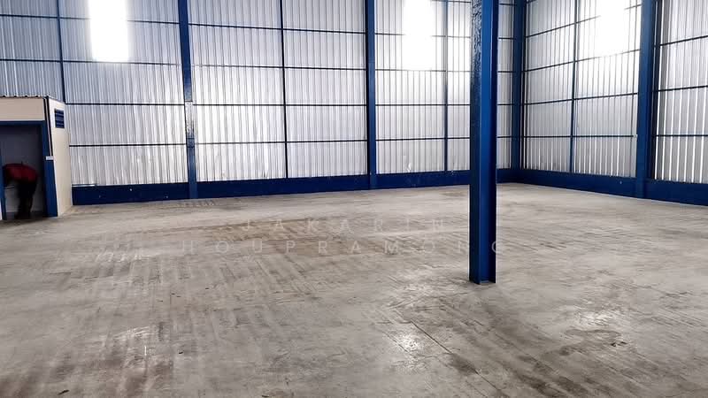 ให้เช่าโกดัง ลาดพร้าว วังทองหลาง กรุงเทพ พื้นที่ 305 ตรม #ใกล้รถไฟฟ้าสายสีเหลือง, Bangkok, Khlong Chaokhun Sing, Wang Thonglang, Bangkok, , 308 sqm, Warehouse/Factory For Rent, by Jakarin Houpramong, 11617154 - DDproperty.com