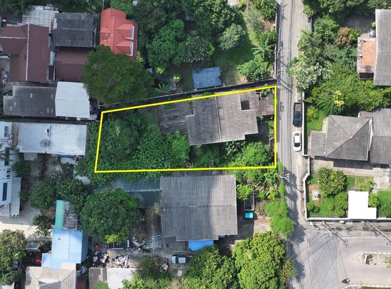 For Sale - ขายที่ดิน 153.9 ตารางวา ซอย พหลโยธิน 3 ใกล้ BTS สนามเป้า 600 เมตร เหมาะทำโรงแรม อพาร์ทเม้นท์, Bangkok